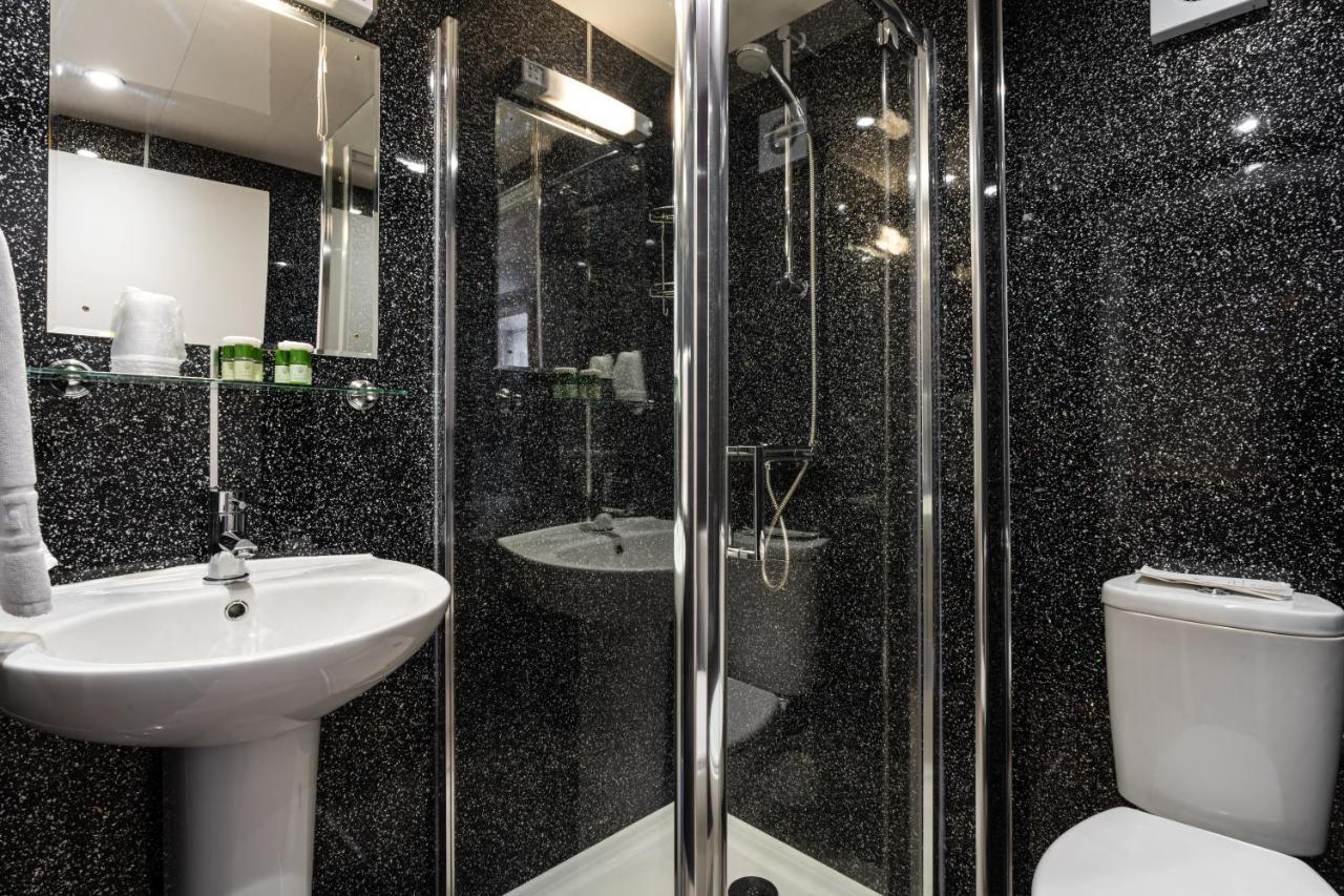 Manor House Hotel Holy Island Berwick Upon Tweed Екстер'єр фото