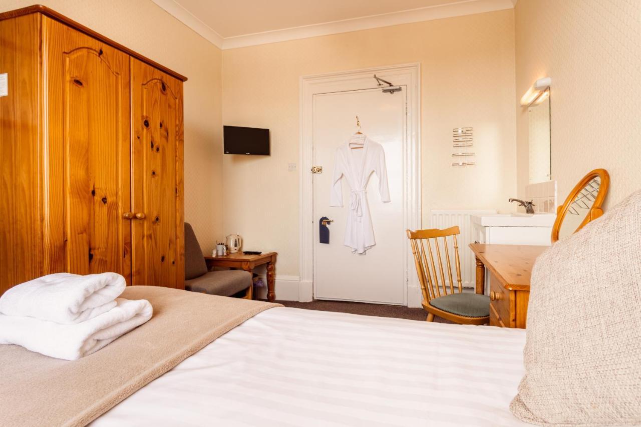 Manor House Hotel Holy Island Berwick Upon Tweed Екстер'єр фото